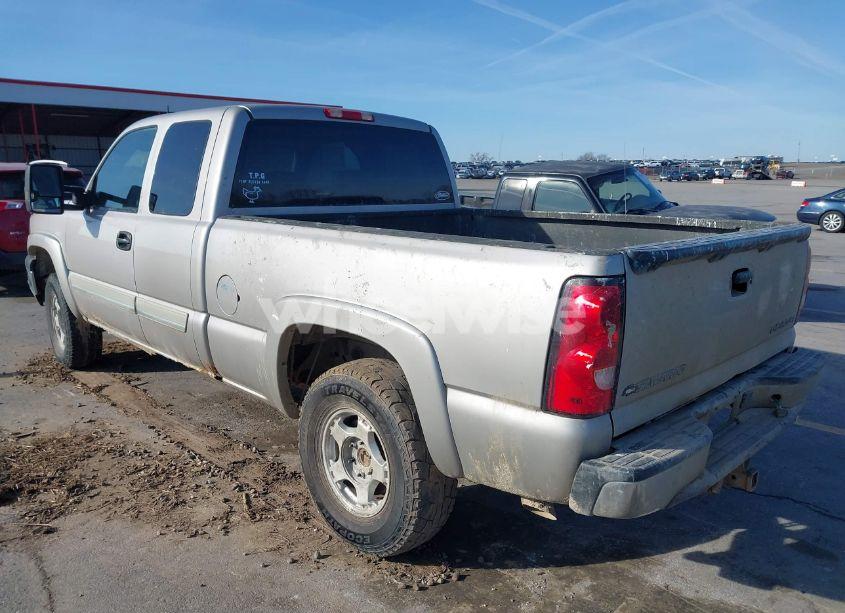 Photo 3 of 2005 Chevrolet Silverado 1500 Z71 (VIN 1GCEK19B75E145945)