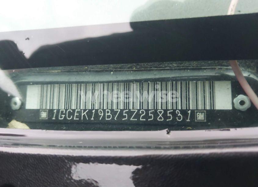 Photo 9 of 2005 Chevrolet Silverado 1500 WORK TRUCK (VIN 1GCEK19B75Z258531)