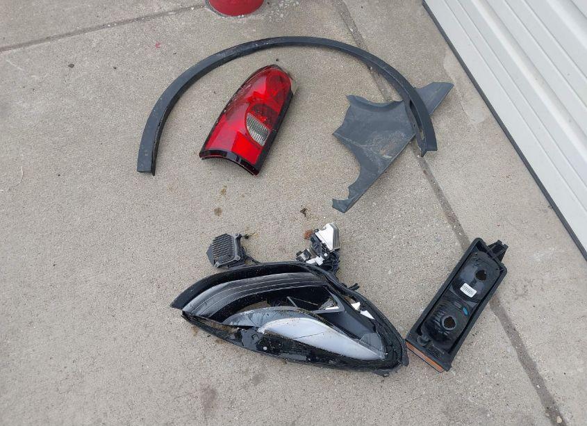 Photo 12 of 2005 Chevrolet Silverado 1500 (VIN 1GCEK19B85E254902)