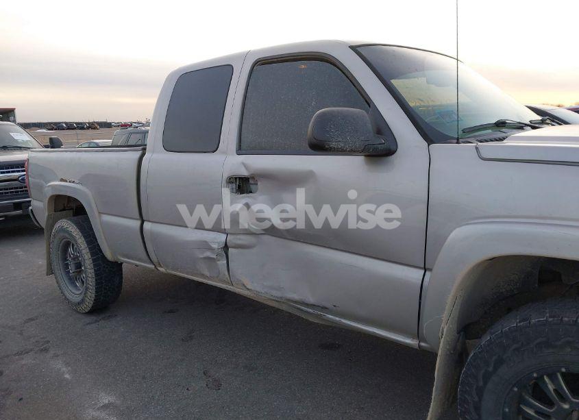 Photo 18 of 2005 Chevrolet Silverado 1500 Z71 (VIN 1GCEK19B95E213890)