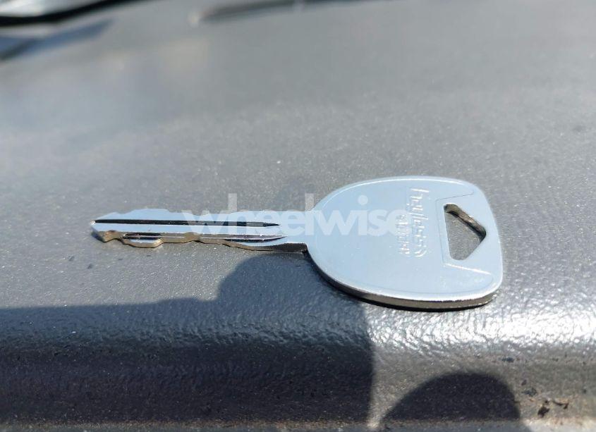 Photo 11 of 2005 Chevrolet Silverado 1500 Z71 (VIN 1GCEK19B95Z142179)