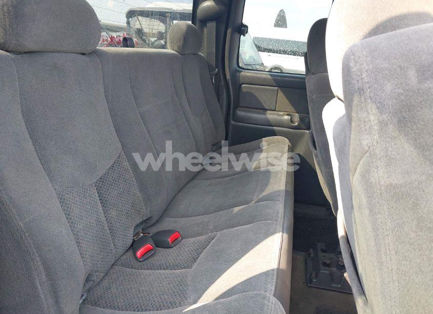 Photo 8 of 2005 Chevrolet Silverado 1500 Z71 (VIN 1GCEK19B95Z142179)