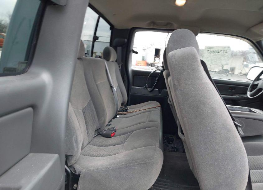 Photo 8 of 2006 Chevrolet Silverado 1500 LT1 (VIN 1GCEK19BX6E151661)