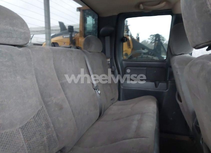 Photo 8 of 2006 Chevrolet Silverado 1500 LT2 (VIN 1GCEK19BX6Z188783)