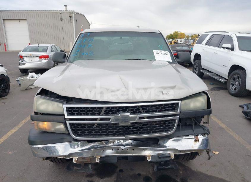 Photo 12 of 2006 Chevrolet Silverado 1500 LS (VIN 1GCEK19BX6Z205629)