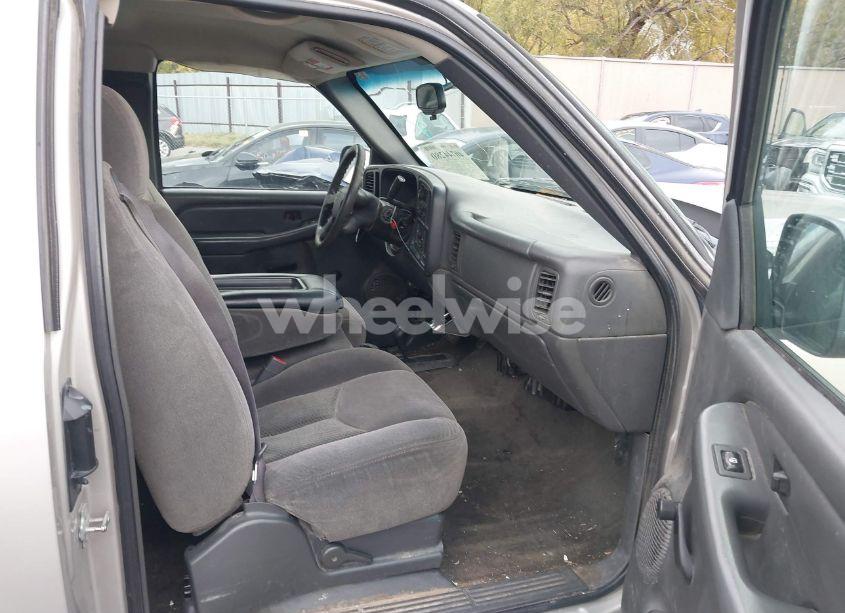 Photo 5 of 2006 Chevrolet Silverado 1500 LS (VIN 1GCEK19BX6Z205629)