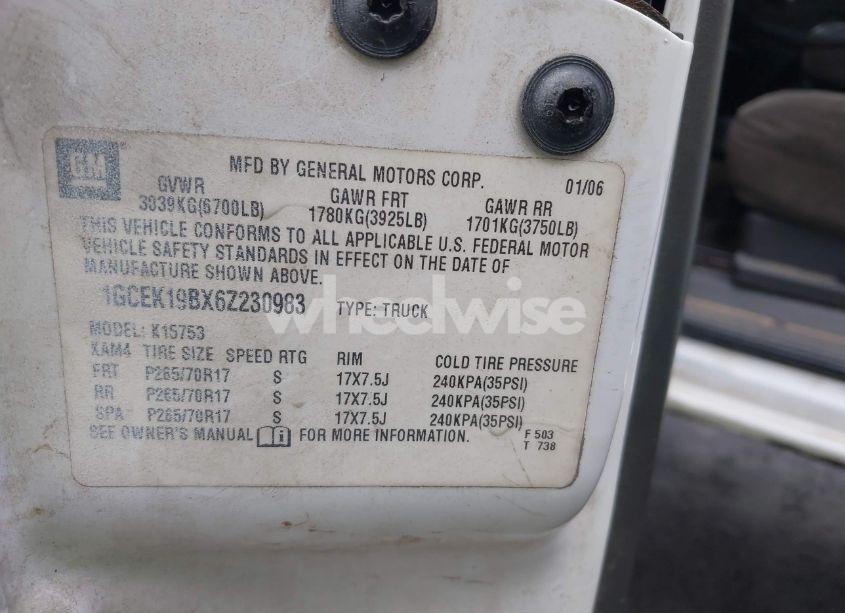 Photo 9 of 2006 Chevrolet Silverado 1500 LT1 (VIN 1GCEK19BX6Z230983)