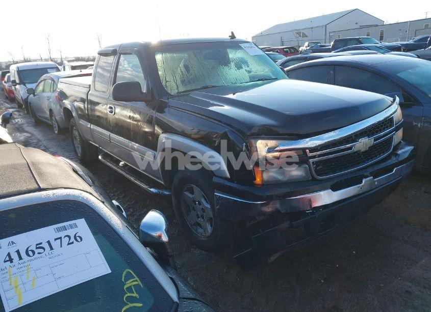 2006 Chevrolet Silverado 1500 LT3 (VIN 1GCEK19BX6Z254944) main photo