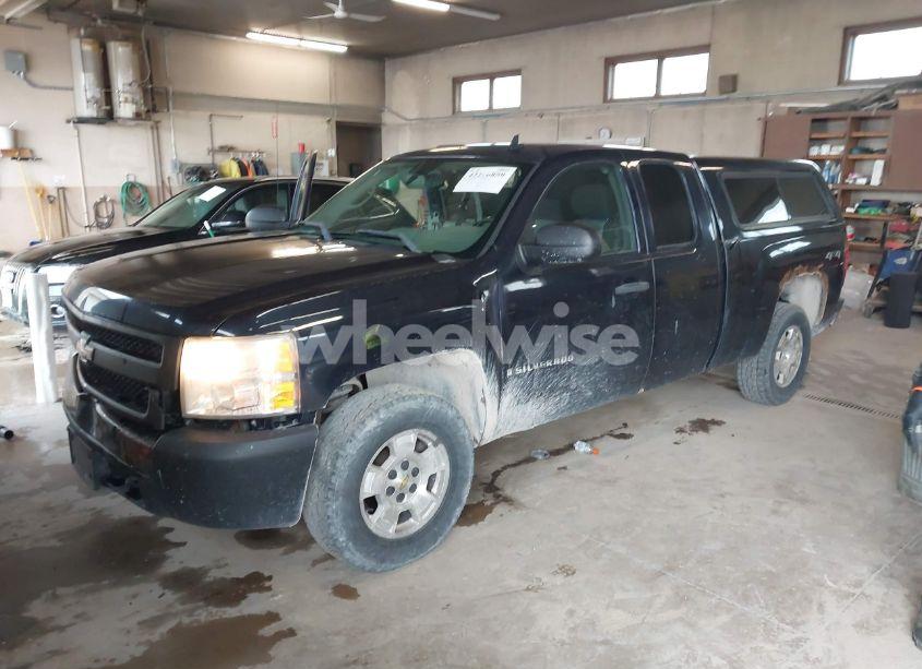 Photo 2 of 2008 Chevrolet Silverado 1500 WORK TRUCK (VIN 1GCEK19C08Z103669)