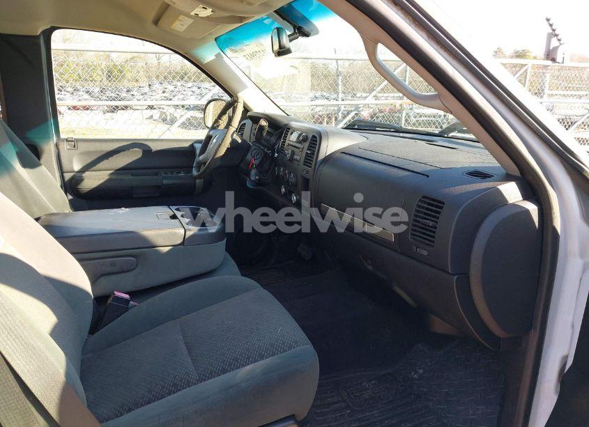 Photo 5 of 2008 Chevrolet Silverado 1500 LT1 (VIN 1GCEK19C18Z118827)