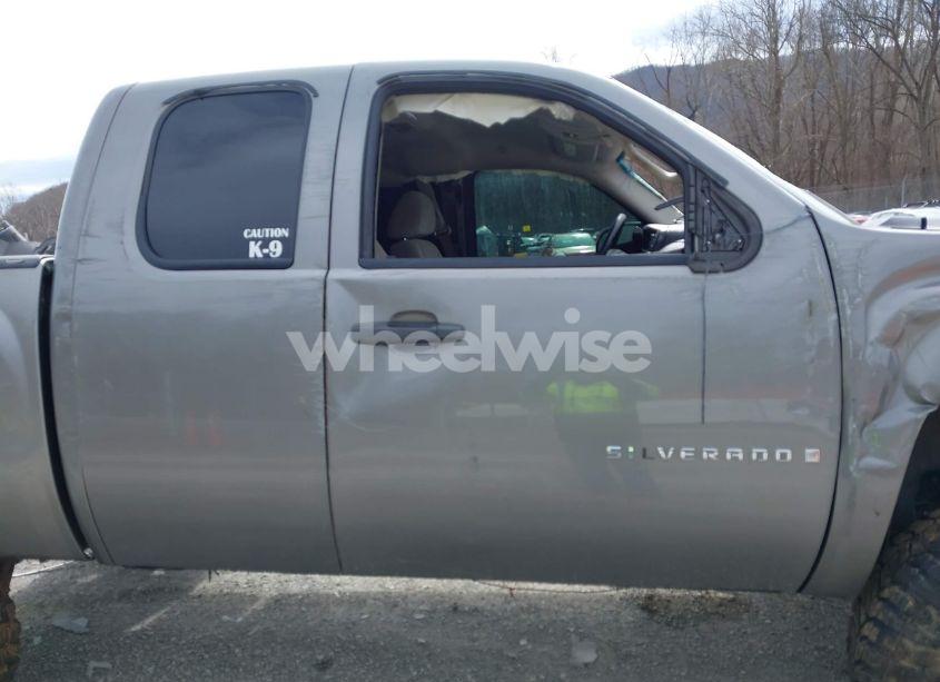 Photo 12 of 2008 Chevrolet Silverado 1500 LT1 (VIN 1GCEK19C18Z236683)