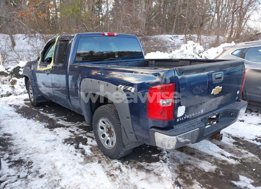 Photo 3 of 2009 Chevrolet Silverado 1500 LS (VIN 1GCEK19C19Z268843)