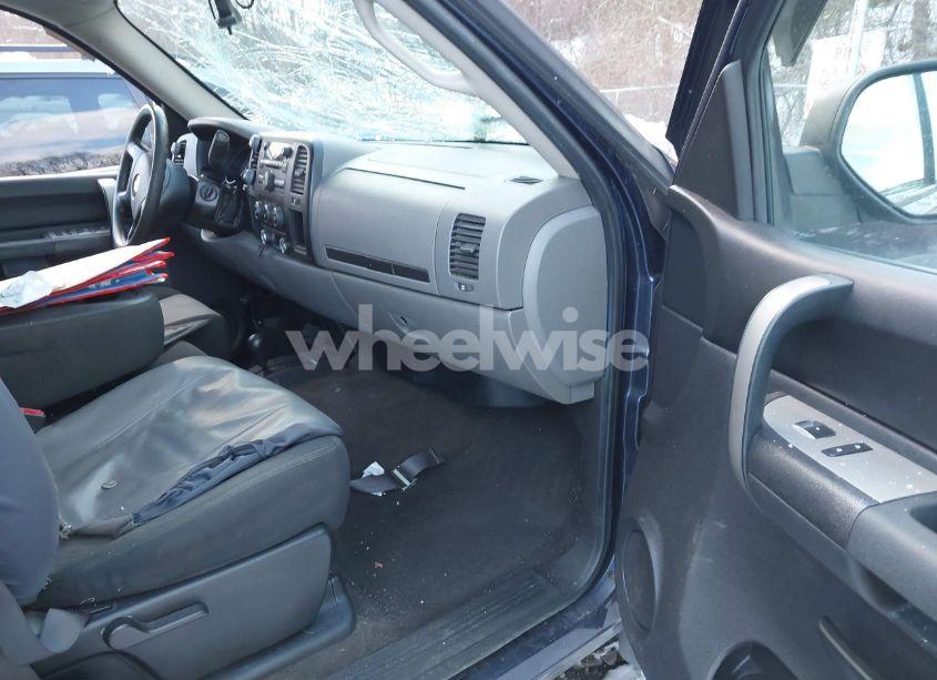 Photo 5 of 2009 Chevrolet Silverado 1500 LS (VIN 1GCEK19C19Z268843)