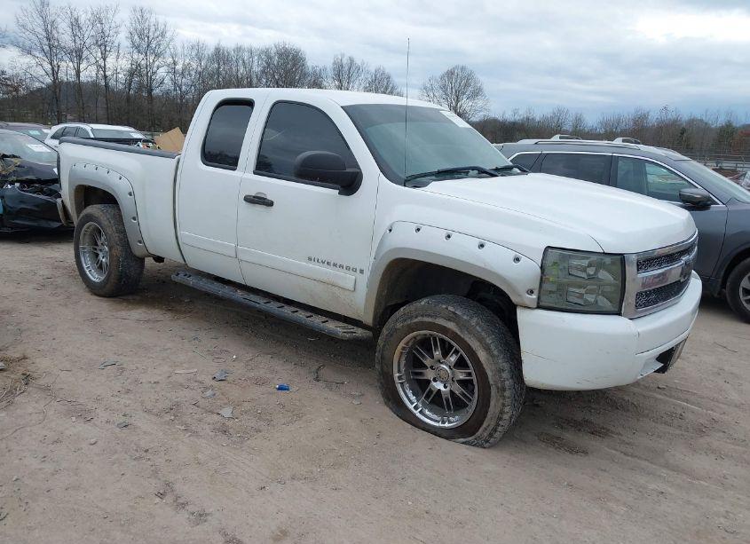 2007 Chevrolet Silverado K1500 (VIN 1GCEK19C47Z634033) main photo
