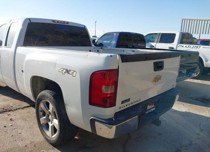 Photo 6 of 2007 Chevrolet Silverado 1500 LT1 (VIN 1GCEK19C57Z523121)