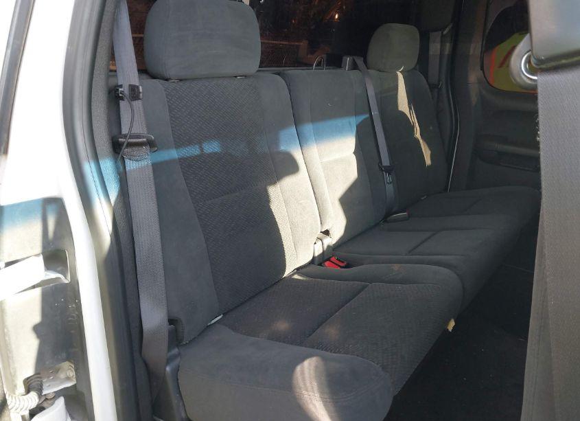 Photo 8 of 2007 Chevrolet Silverado 1500 LT1 (VIN 1GCEK19C57Z523121)