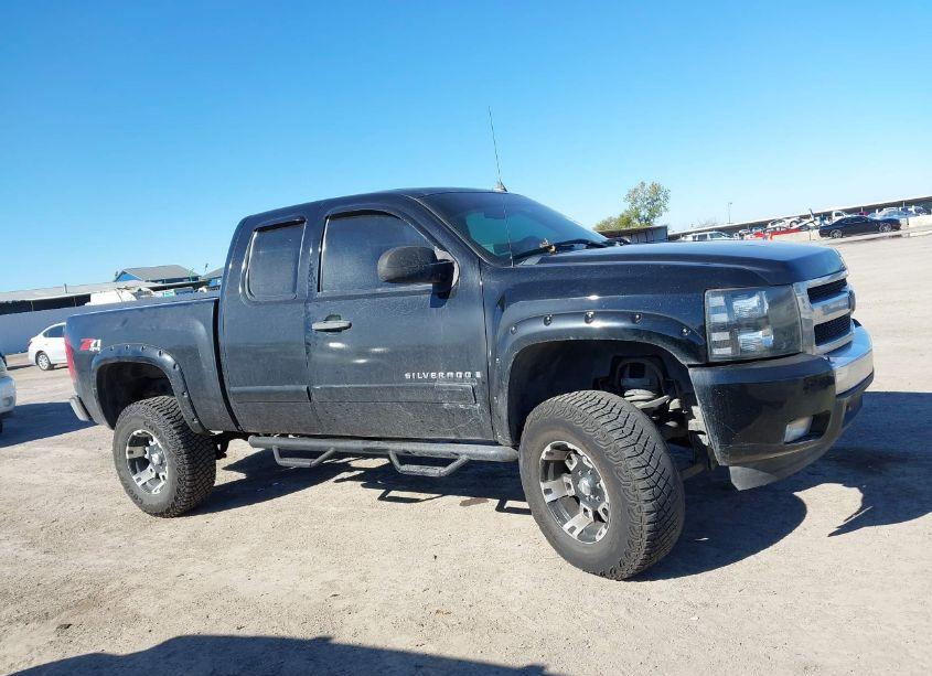 Photo 13 of 2007 Chevrolet Silverado 1500 LT1 (VIN 1GCEK19C57Z549220)