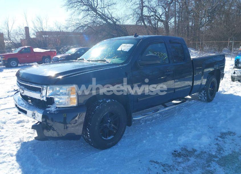 Photo 2 of 2009 Chevrolet Silverado 1500 LS (VIN 1GCEK19C59Z265296)
