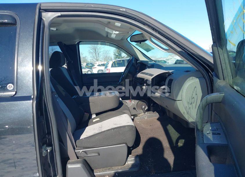 Photo 5 of 2009 Chevrolet Silverado 1500 LS (VIN 1GCEK19C59Z265296)