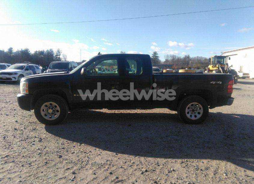 Photo 14 of 2007 Chevrolet Silverado 1500 WORK TRUCK (VIN 1GCEK19C67E504746)