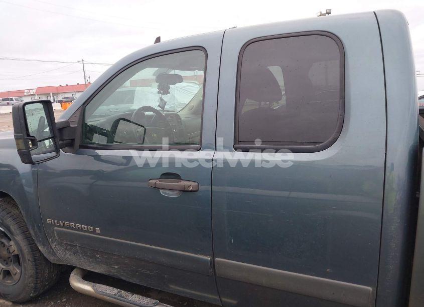 Photo 14 of 2007 Chevrolet Silverado 1500 LT1 (VIN 1GCEK19C77Z631675)