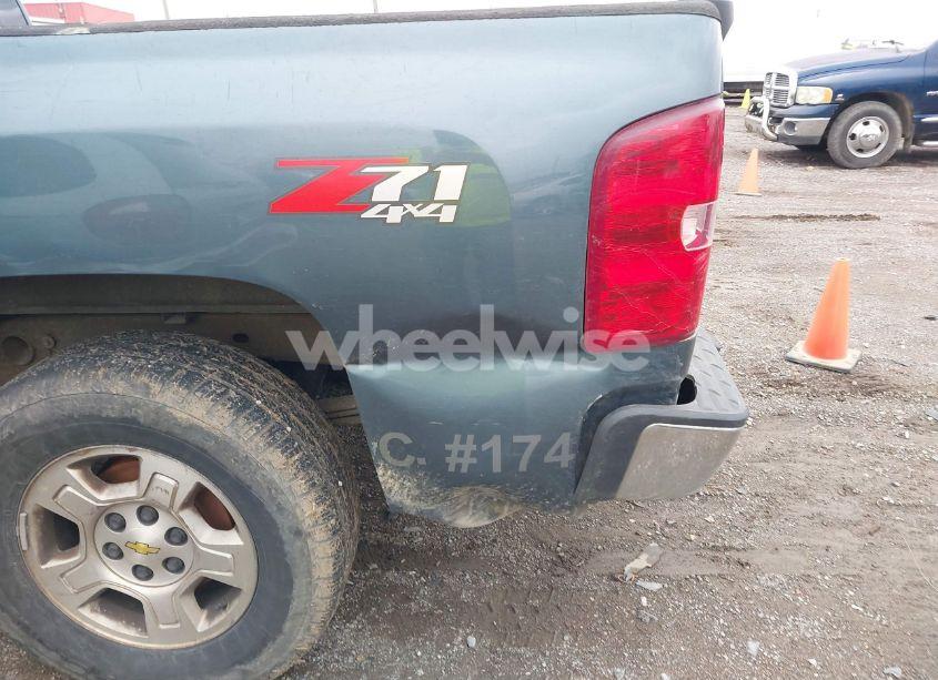 Photo 6 of 2007 Chevrolet Silverado 1500 LT1 (VIN 1GCEK19C77Z631675)