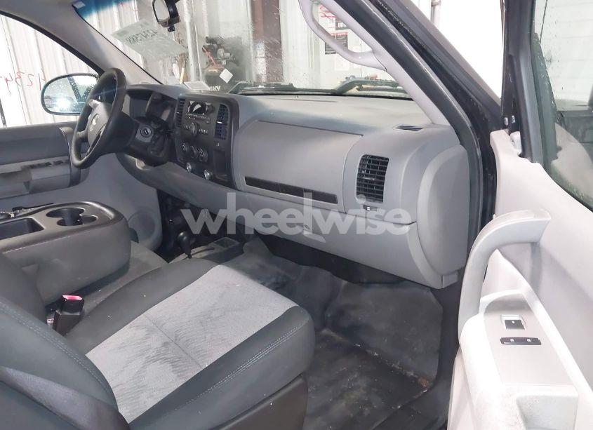 Photo 5 of 2008 Chevrolet Silverado 1500 WORK TRUCK (VIN 1GCEK19C88E156255)