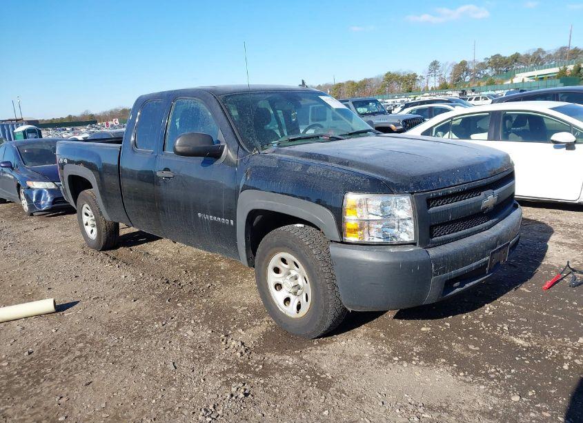 2007 Chevrolet Silverado 1500 WORK TRUCK (VIN 1GCEK19C97Z648591) main photo