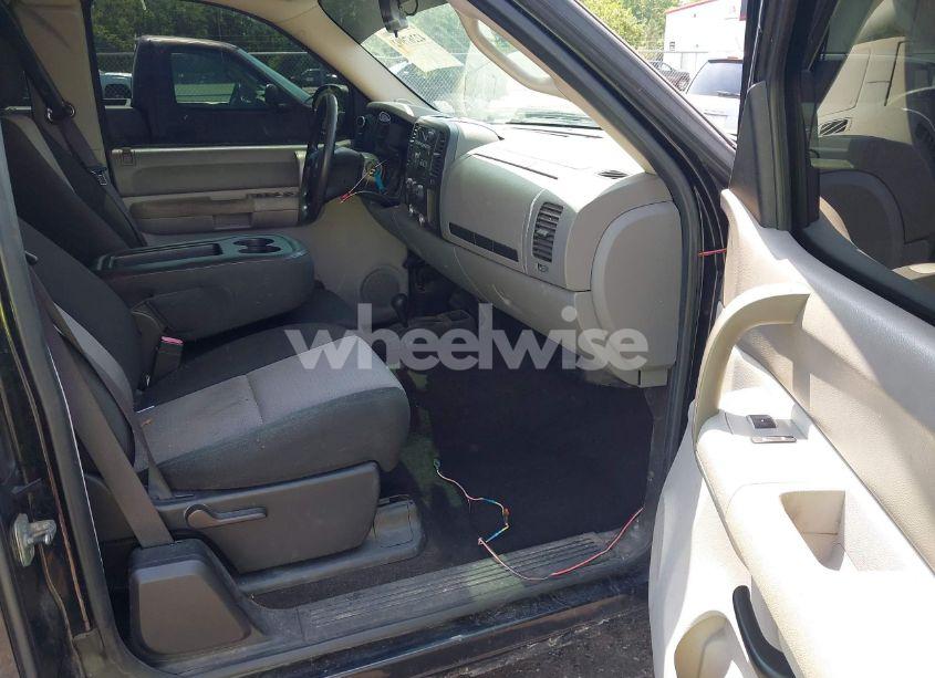 Photo 5 of 2009 Chevrolet Silverado 1500 WORK TRUCK (VIN 1GCEK19C99Z204744)