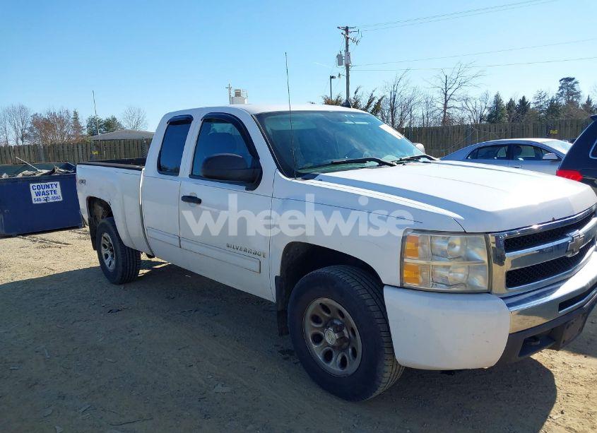 2009 Chevrolet Silverado 1500 LS (VIN 1GCEK19C99Z261462) main photo