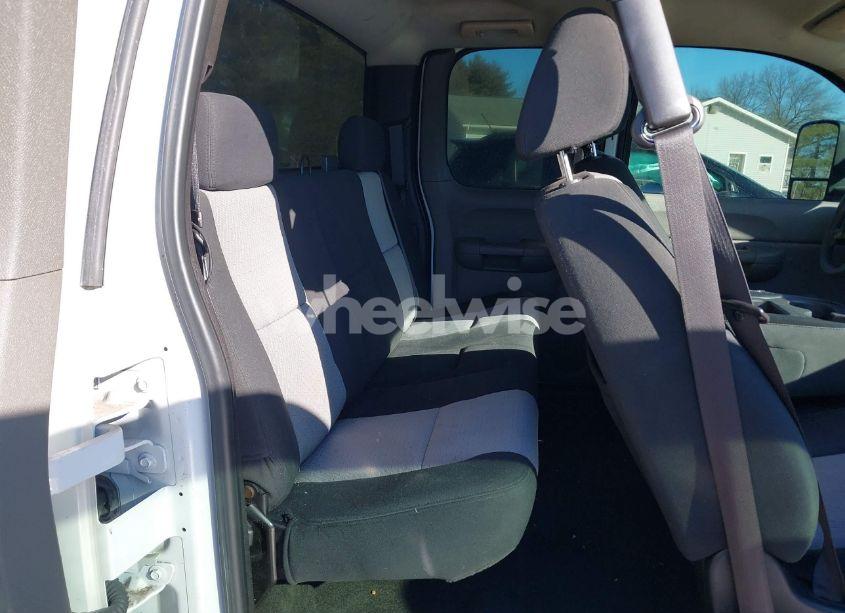 Photo 8 of 2007 Chevrolet Silverado 1500 WORK TRUCK (VIN 1GCEK19J07E500299)