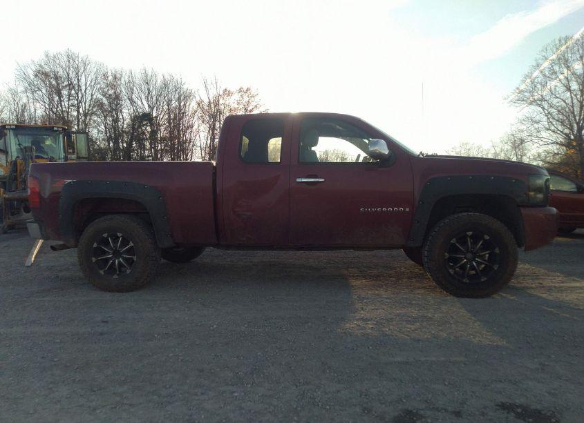 Photo 13 of 2007 Chevrolet Silverado 1500 LT1 (VIN 1GCEK19J17Z584481)