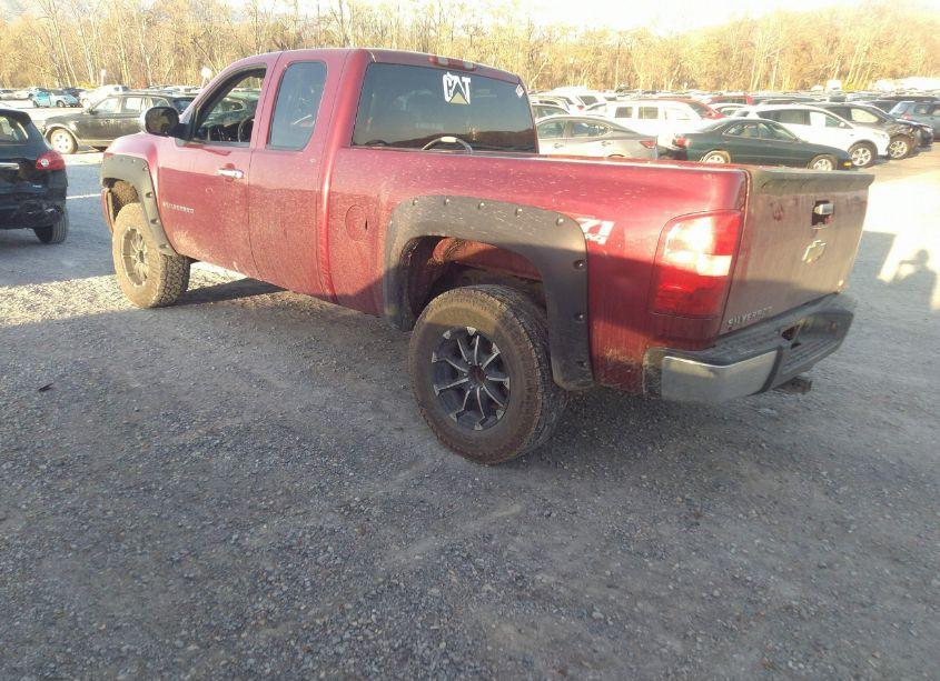 Photo 3 of 2007 Chevrolet Silverado 1500 LT1 (VIN 1GCEK19J17Z584481)