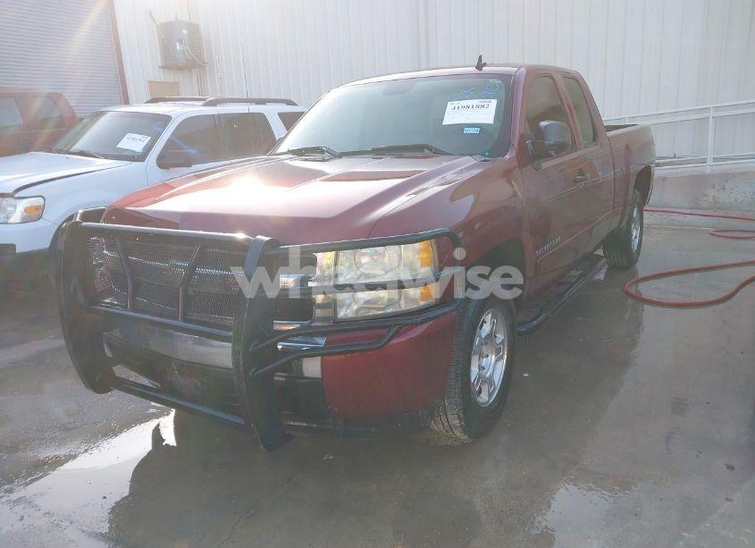 Photo 2 of 2008 Chevrolet Silverado 1500 LT1 (VIN 1GCEK19J18Z329010)