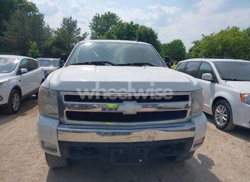 Photo 12 of 2007 Chevrolet Silverado 1500 LT1 (VIN 1GCEK19J37E560111)
