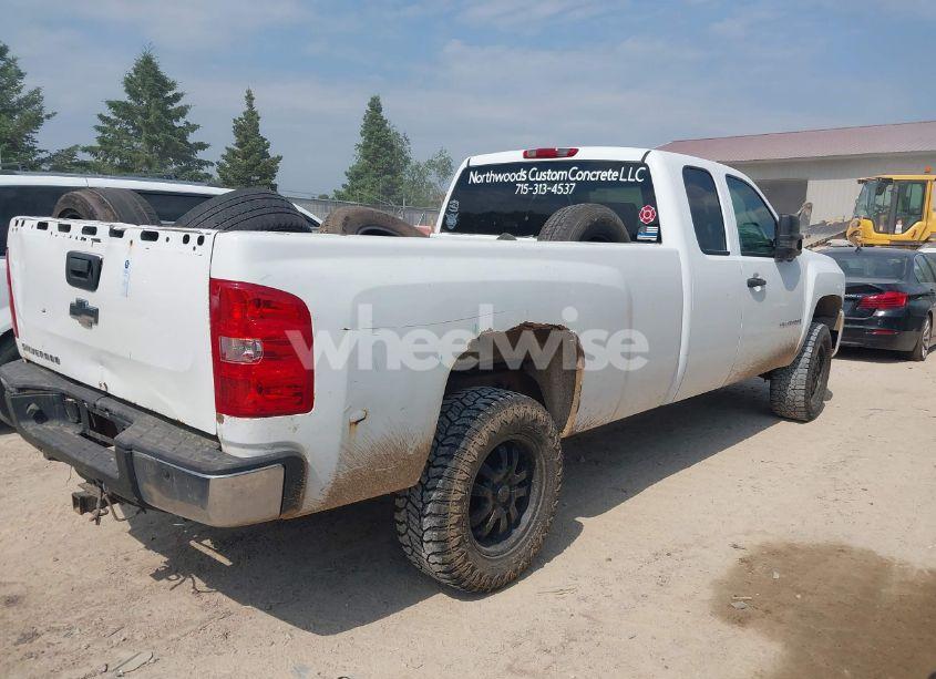 Photo 4 of 2007 Chevrolet Silverado 1500 LT1 (VIN 1GCEK19J37E560111)