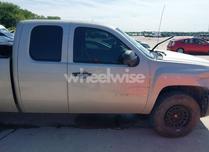 Photo 13 of 2007 Chevrolet Silverado 1500 WORK TRUCK (VIN 1GCEK19J37Z618176)