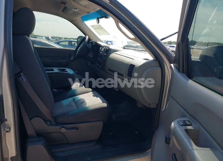 Photo 5 of 2007 Chevrolet Silverado 1500 WORK TRUCK (VIN 1GCEK19J37Z618176)