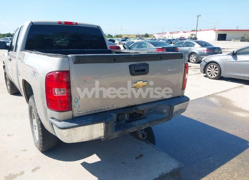 Photo 6 of 2007 Chevrolet Silverado 1500 WORK TRUCK (VIN 1GCEK19J37Z618176)