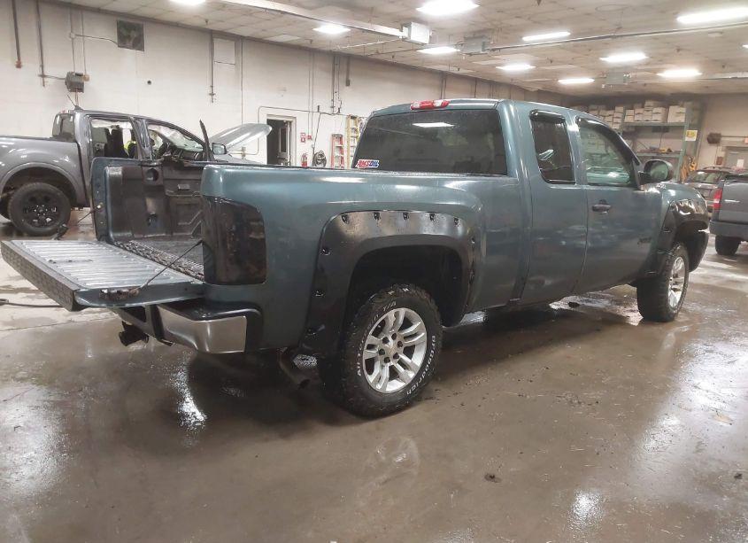 Photo 4 of 2008 Chevrolet Silverado 1500 LT1 (VIN 1GCEK19J38Z189770)