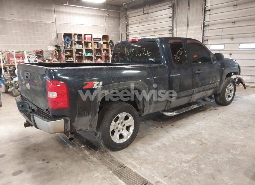 Photo 4 of 2008 Chevrolet Silverado 1500 LT1 (VIN 1GCEK19J38Z229765)