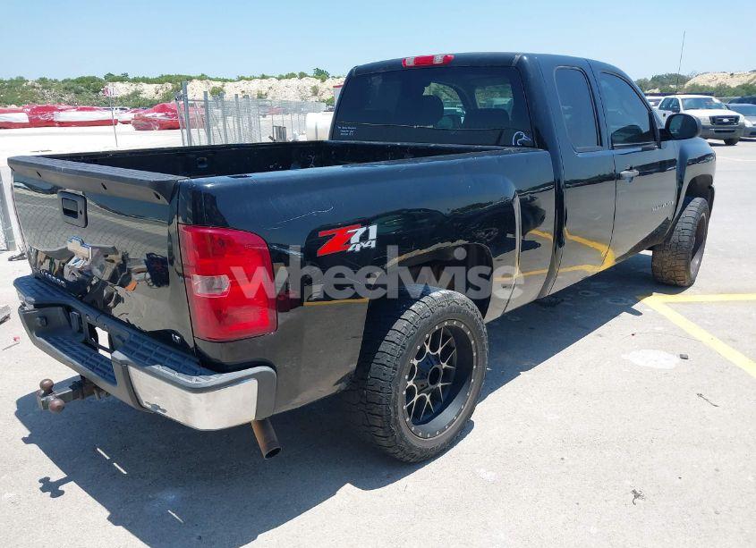 Photo 4 of 2008 Chevrolet Silverado 1500 LT1 (VIN 1GCEK19J68Z166676)