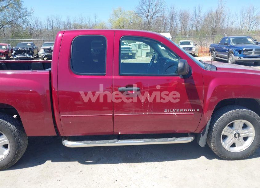 Photo 13 of 2007 Chevrolet Silverado 1500 LT2 (VIN 1GCEK19J97Z534931)