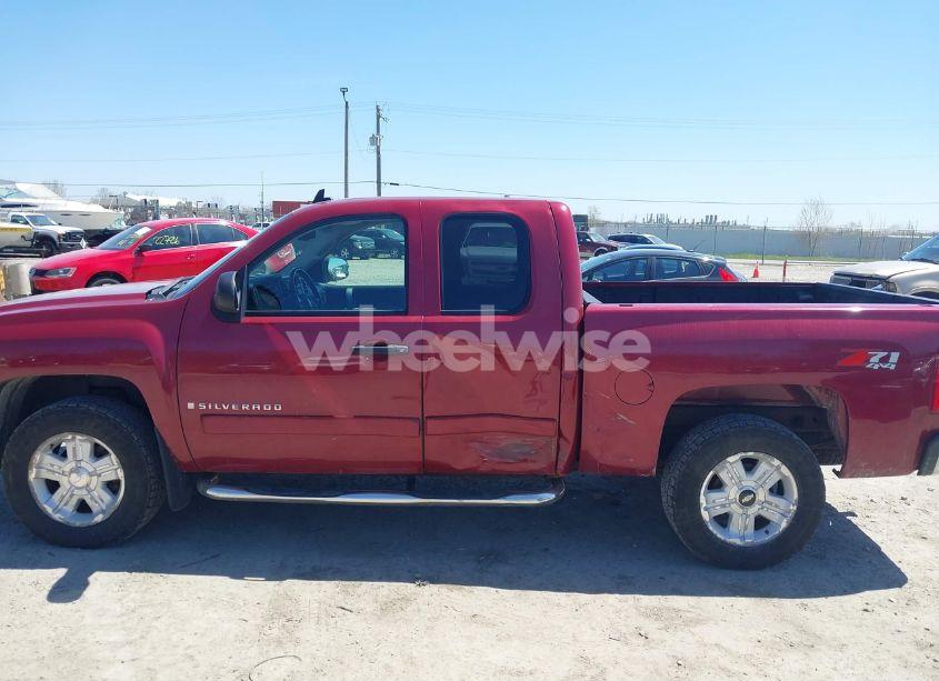 Photo 14 of 2007 Chevrolet Silverado 1500 LT2 (VIN 1GCEK19J97Z534931)