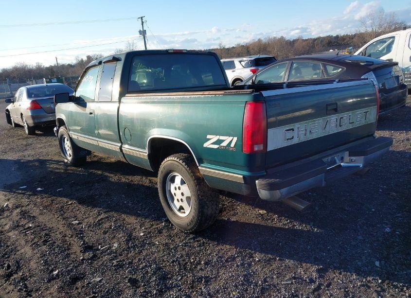 Photo 3 of 1995 Chevrolet Gmt-400 K1500 (VIN 1GCEK19K1SE121250)