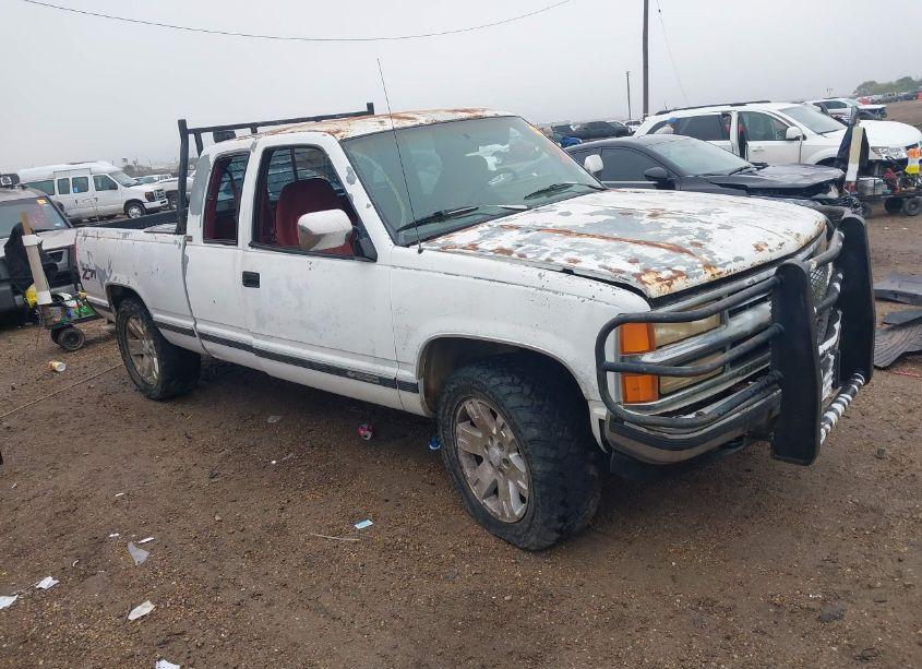 1994 Chevrolet Gmt-400 K1500 (VIN 1GCEK19K3RE194940) main photo