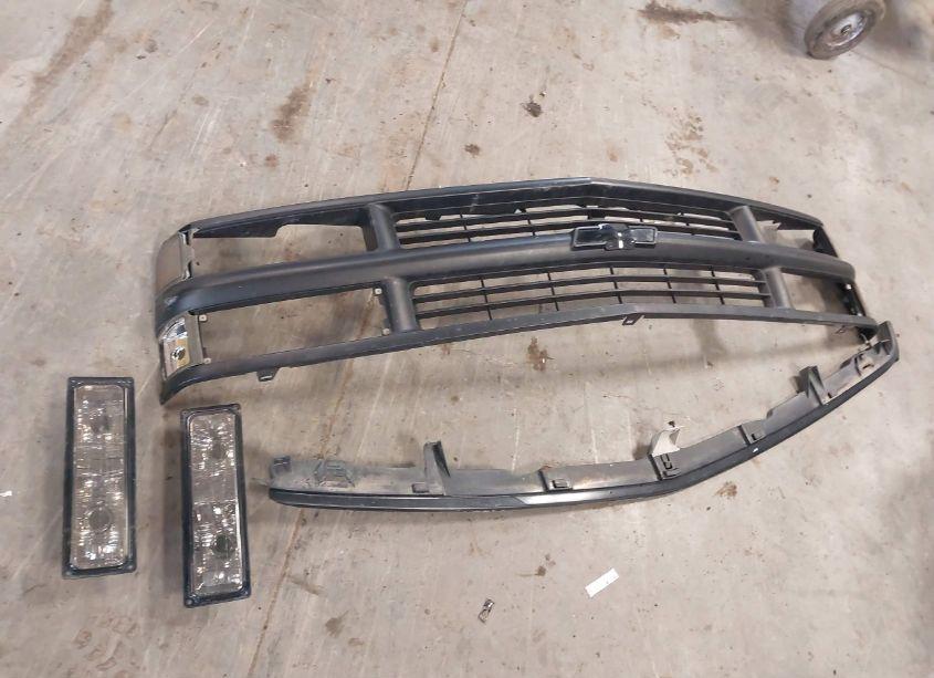 Photo 12 of 1995 Chevrolet Gmt-400 K1500 (VIN 1GCEK19K5SE121400)