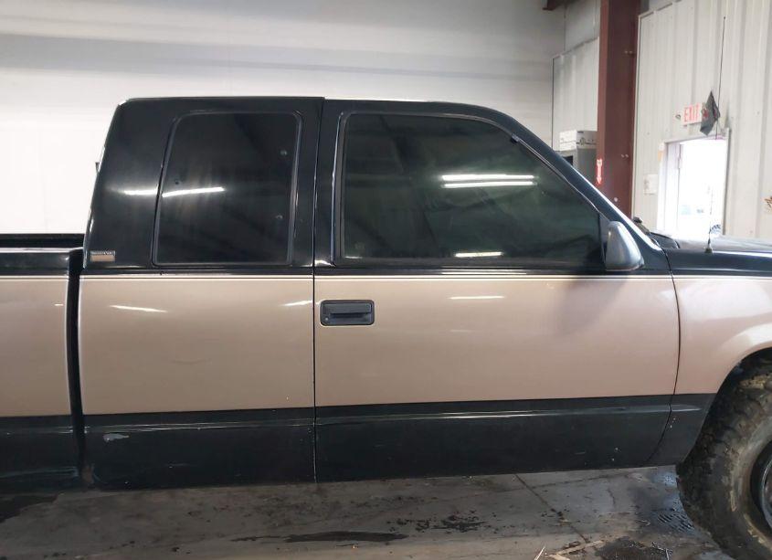 Photo 14 of 1995 Chevrolet Gmt-400 K1500 (VIN 1GCEK19K5SE121400)