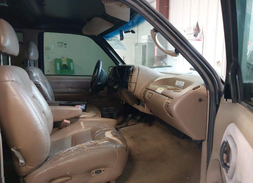 Photo 5 of 1995 Chevrolet Gmt-400 K1500 (VIN 1GCEK19K5SE121400)