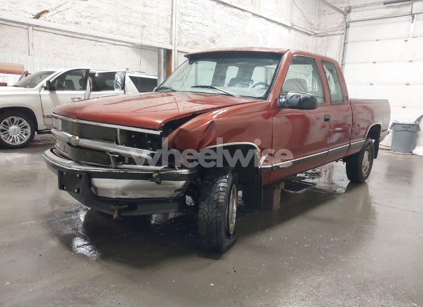 Photo 2 of 1998 Chevrolet K1500 FLEETSIDE (VIN 1GCEK19M3WE128563)